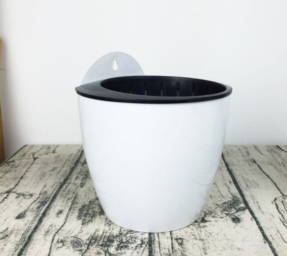 Wall-mounted Flowerpot Automatically Absorbs Water Lazy Plastic Flowerpot